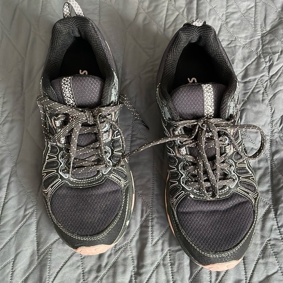 Asics Shoes - Women’s ASICS Gel-Venture 7